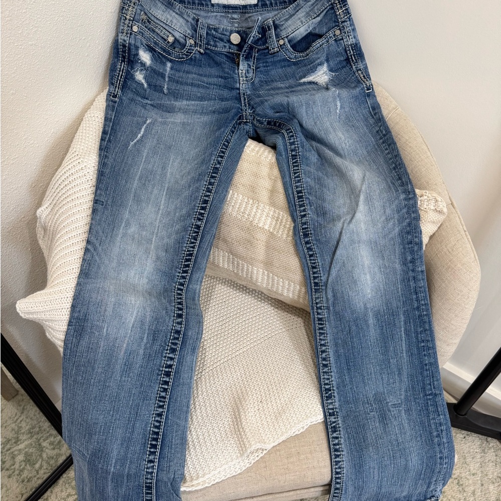 Stylish Blue Distressed Jeans